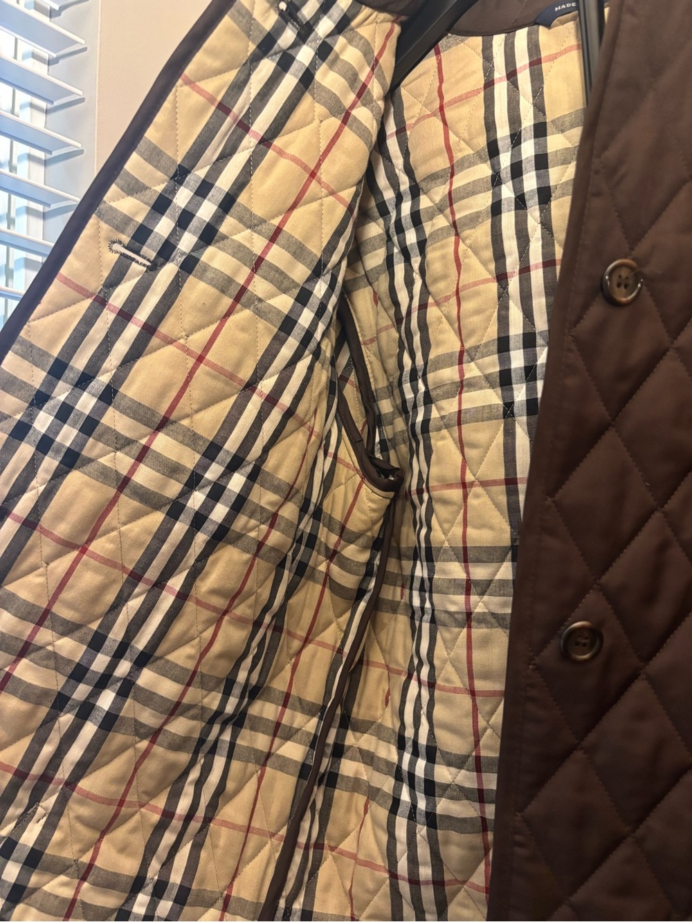 Burberry Made-in-England Brown Quilted Lightweight Jacket - Picture 3 of 10
